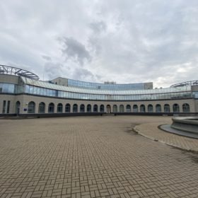 Пр-кт Добролюбова 20к1 офтальмологический центр Зрение клиника спб Спортивная