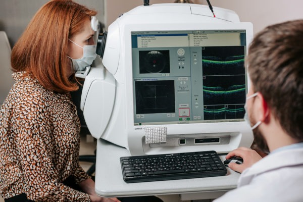 Оптическая когерентная томография в Санкт-Петербурге клиника Зрение ОКТ глаза