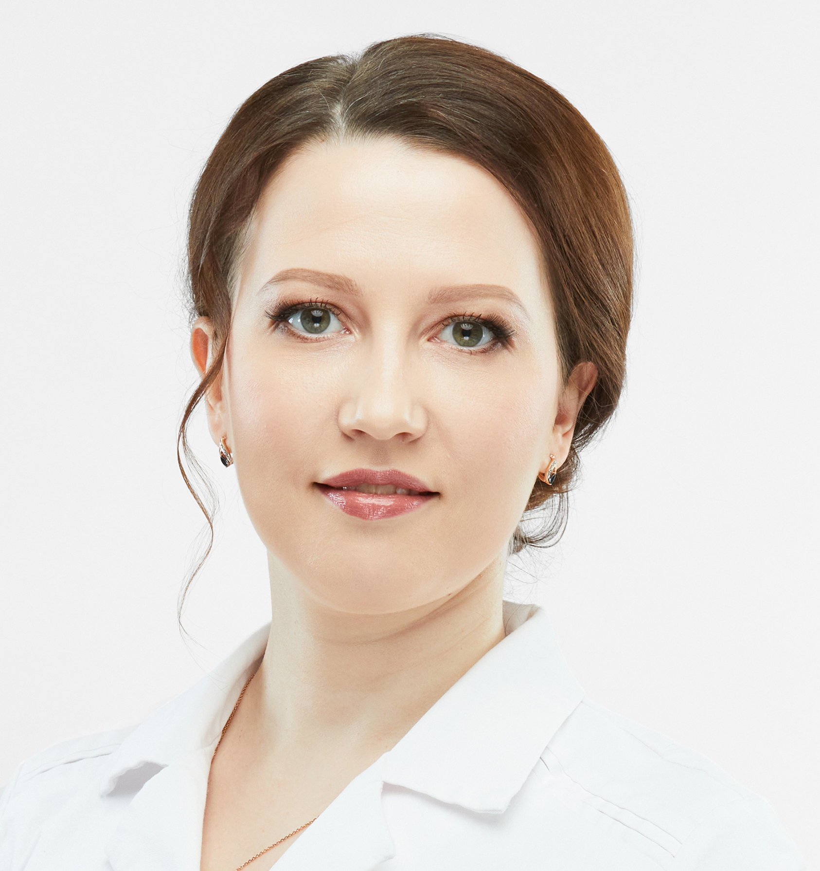 Онищенко Екатерина Сергеевна врач-офтальмолог клиники Зрение в спб