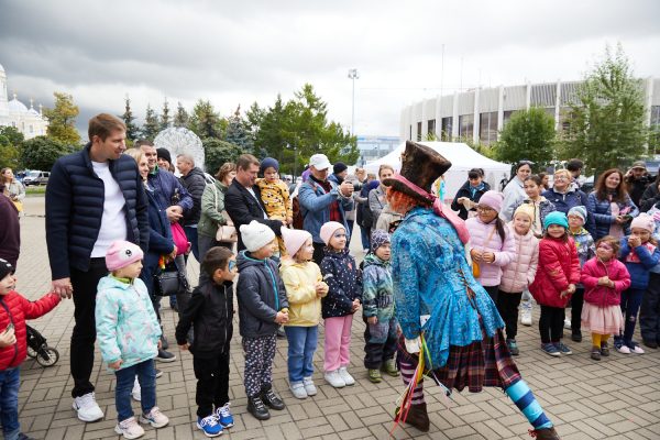 Открылся центр детской офтальмоологии в Санкт-Петербурге лечение глаз у детей любого возраста безболезненно