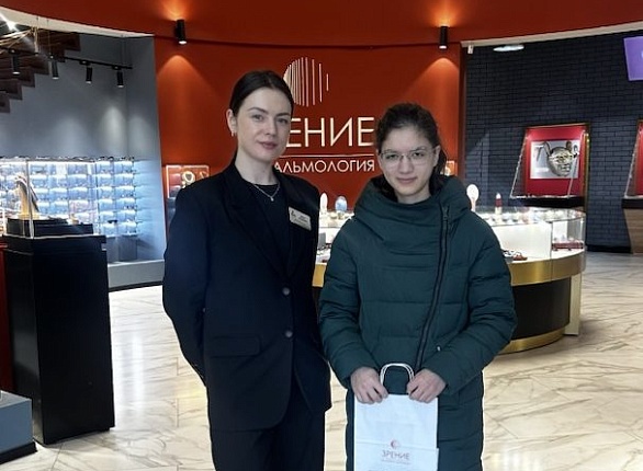 Как банк очков помогает людям